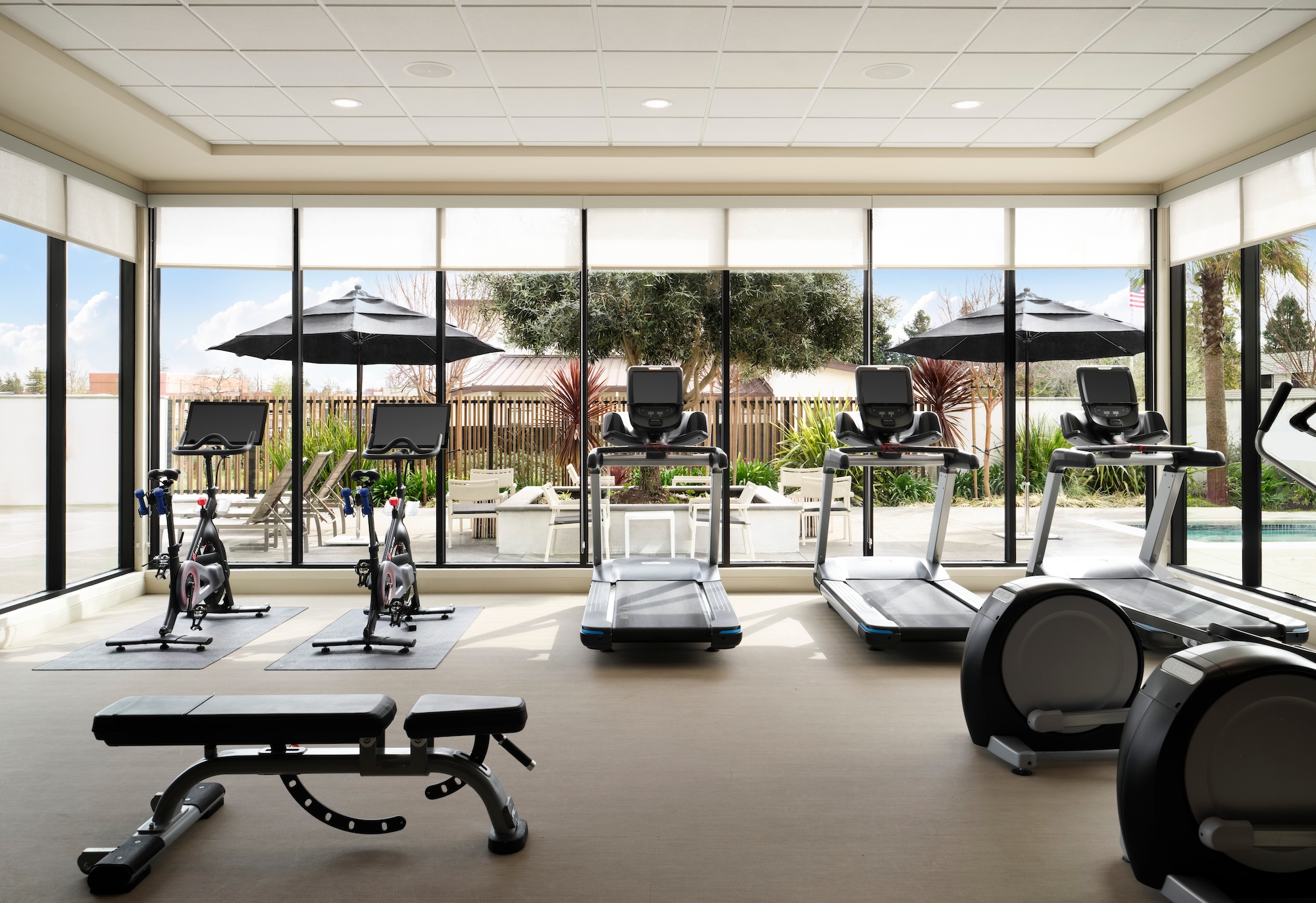 Fitness center with spin bikes, ellipticals and treadmills